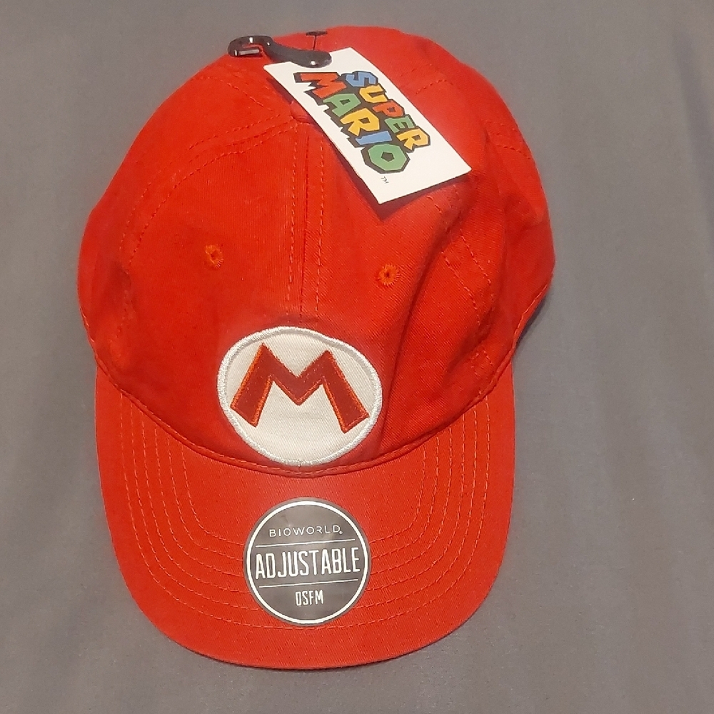 Bioworld Red Super Mario Toy Cap